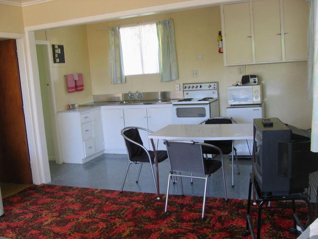 Glow Worm Motel Waitomo Caves Δωμάτιο φωτογραφία